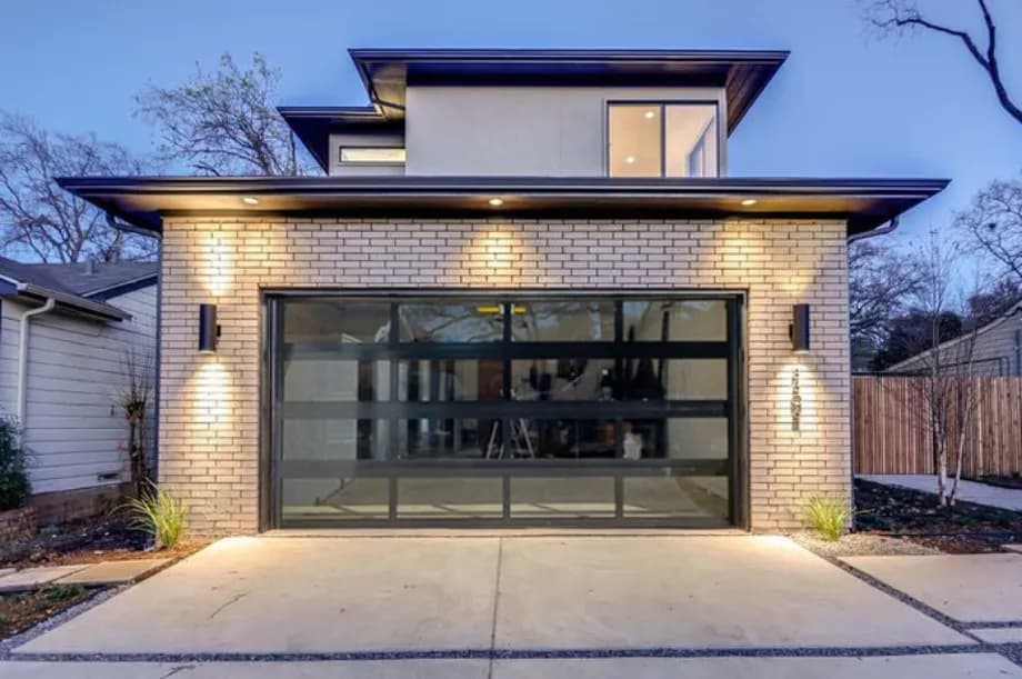 Image Custom Garage Doors